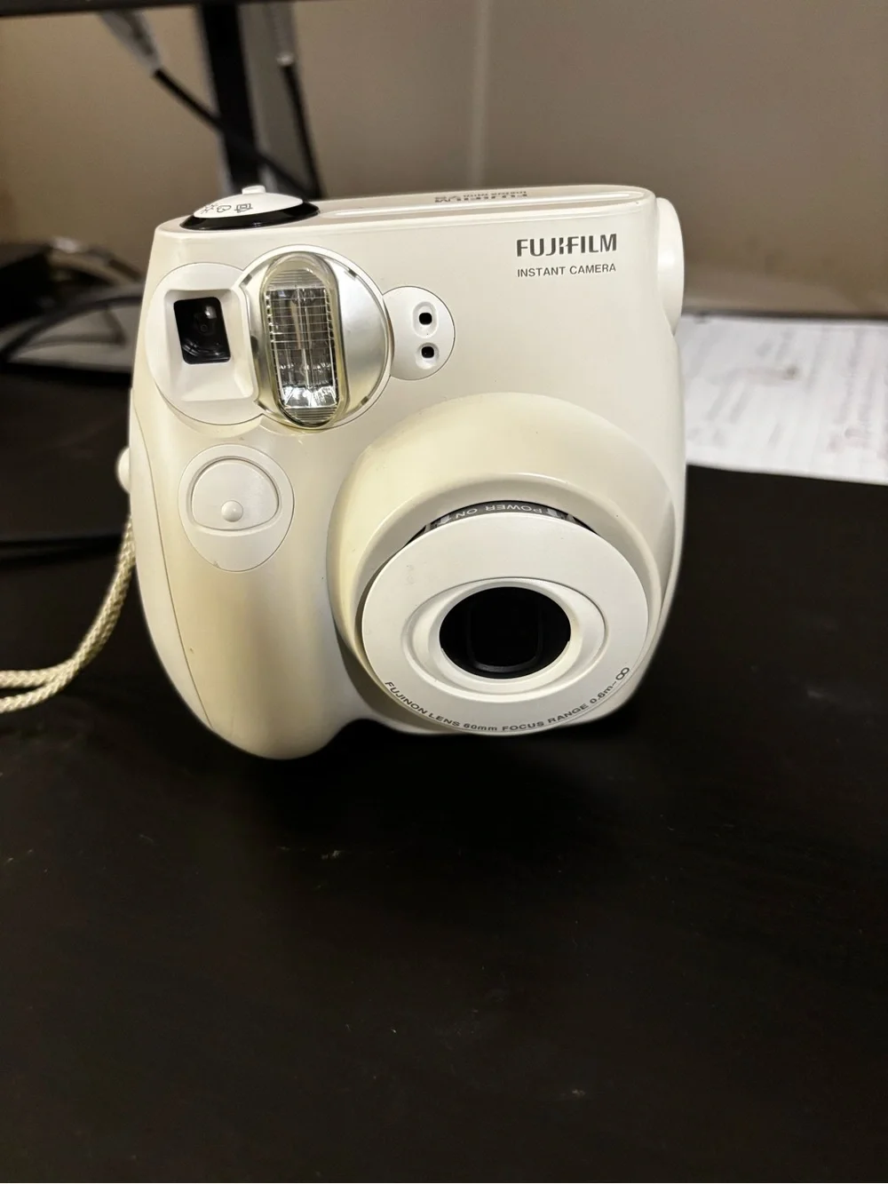 Fujifilm Instax Mini 7S -White